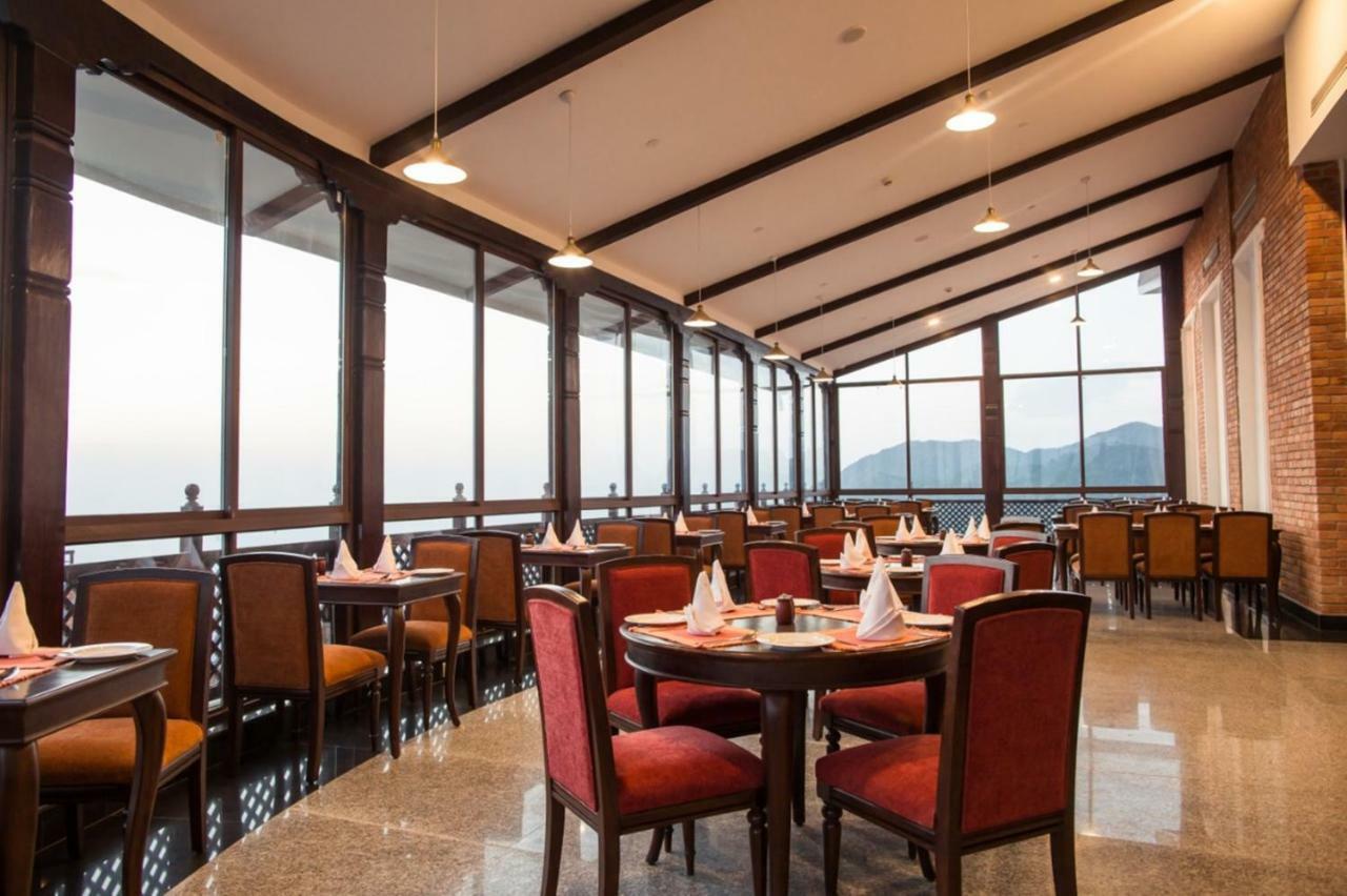 จันทราคีรี ฮิลล์ รีสอร์ต Hotel Thankot ภายนอก รูปภาพ