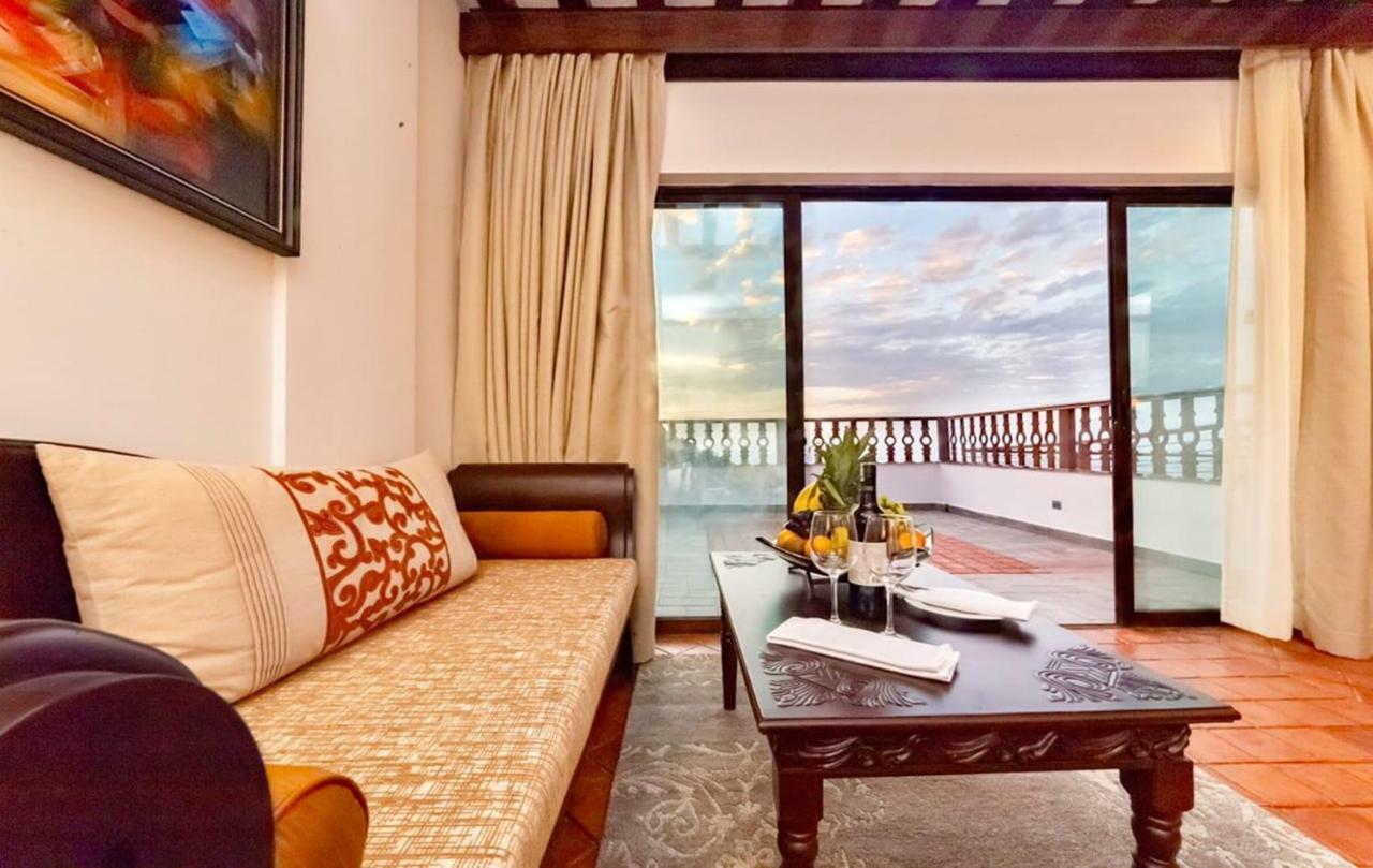 จันทราคีรี ฮิลล์ รีสอร์ต Hotel Thankot ภายนอก รูปภาพ